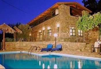 Giannikakis Villas อิสตรอน ภายนอก รูปภาพ