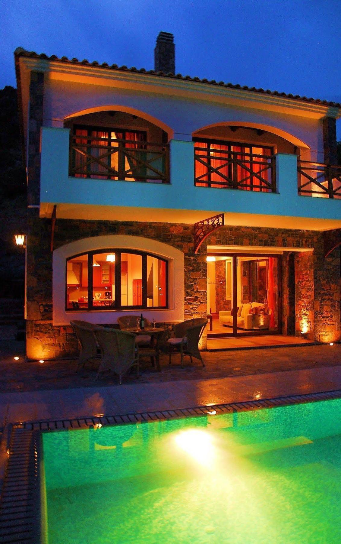 Giannikakis Villas อิสตรอน ภายนอก รูปภาพ